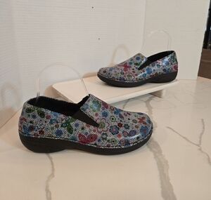 Spring Step Freesa Butterfly Nursing Occupational Slip On Clogs Womens 8.5